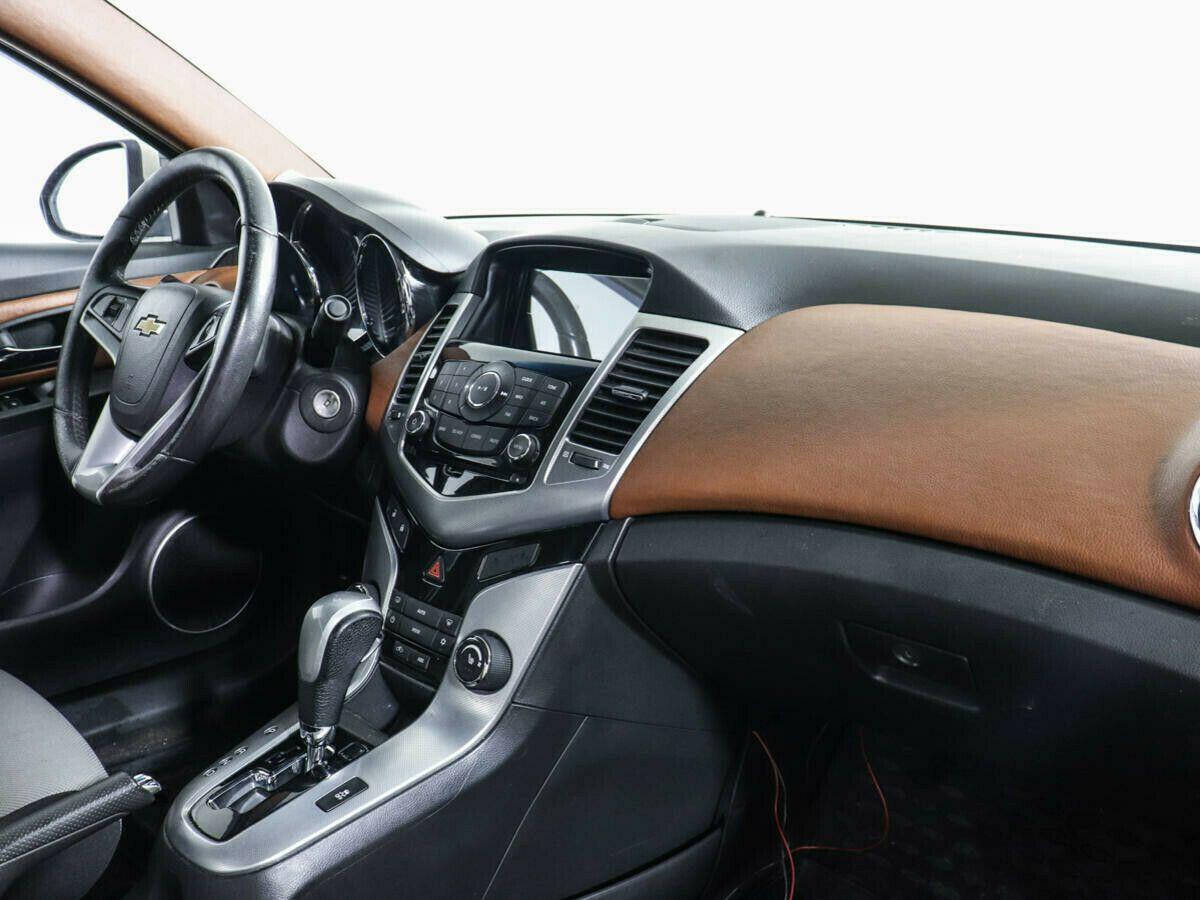 Cruze